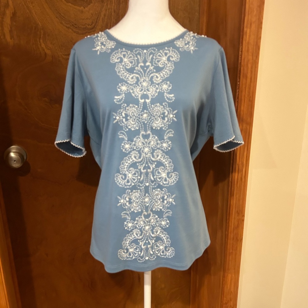 Blue and white cotton shirt